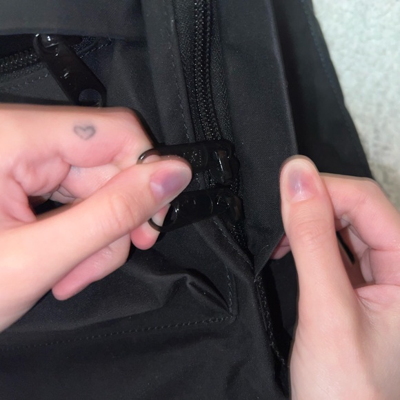 urban outfitters black kanken backpack - Picture 9 of 14